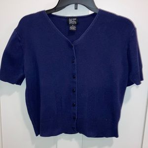 Womens shirt sleeve cardigan sweater. M.T. Studio.